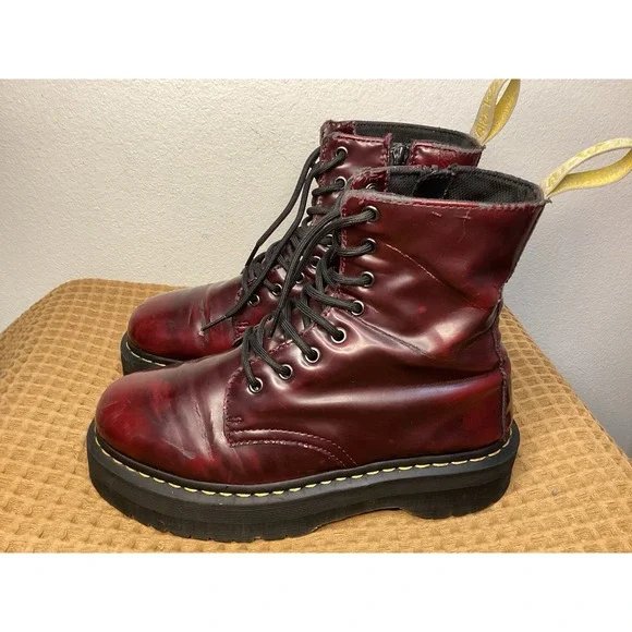 Dr. Martens Vegan Jadon II 8-Eye Platform Boots Cherry Red US Womens 10 Mens 9 Dr. Martens V Jadon II Platform Boots Red Vegan Leather  main image 3